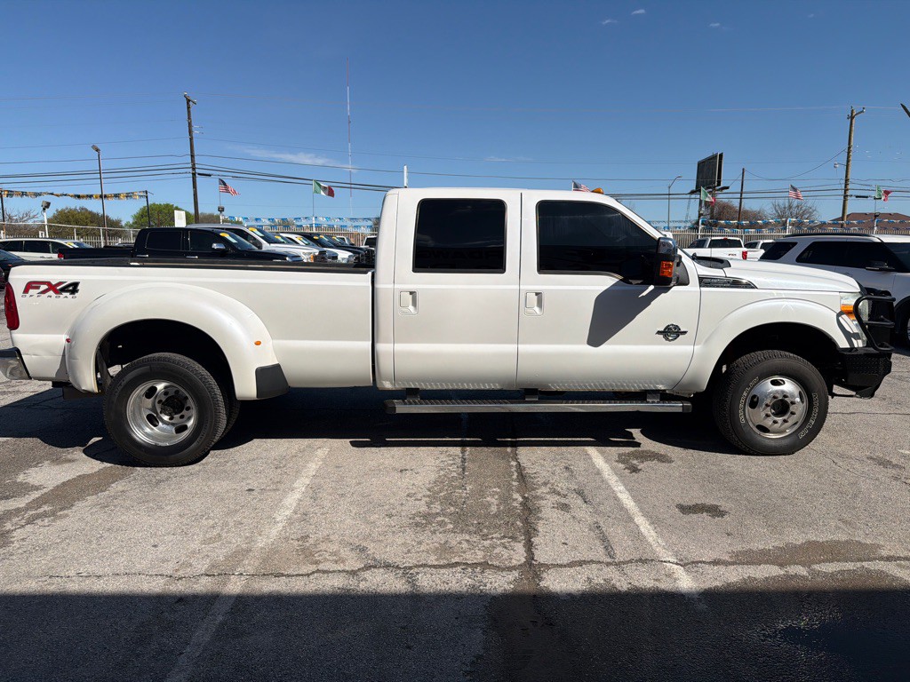 2015 Ford F-350 Image 6