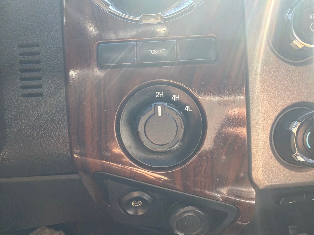 2015 Ford F-350 Image 18