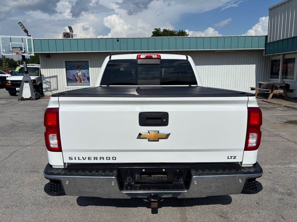 2017 Chevrolet Silverado 1500 Image 4