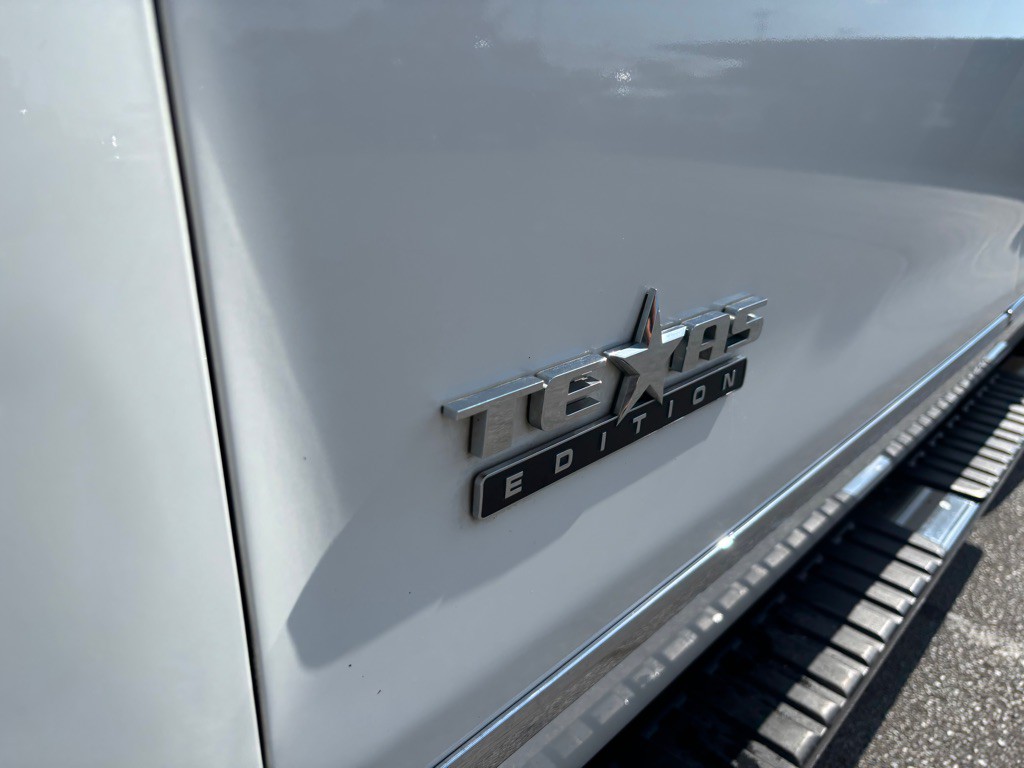 2017 Chevrolet Silverado 1500 Image 9