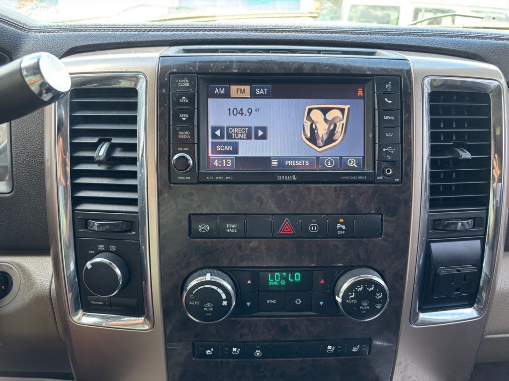 2012 Dodge Ram 3500 Image 14
