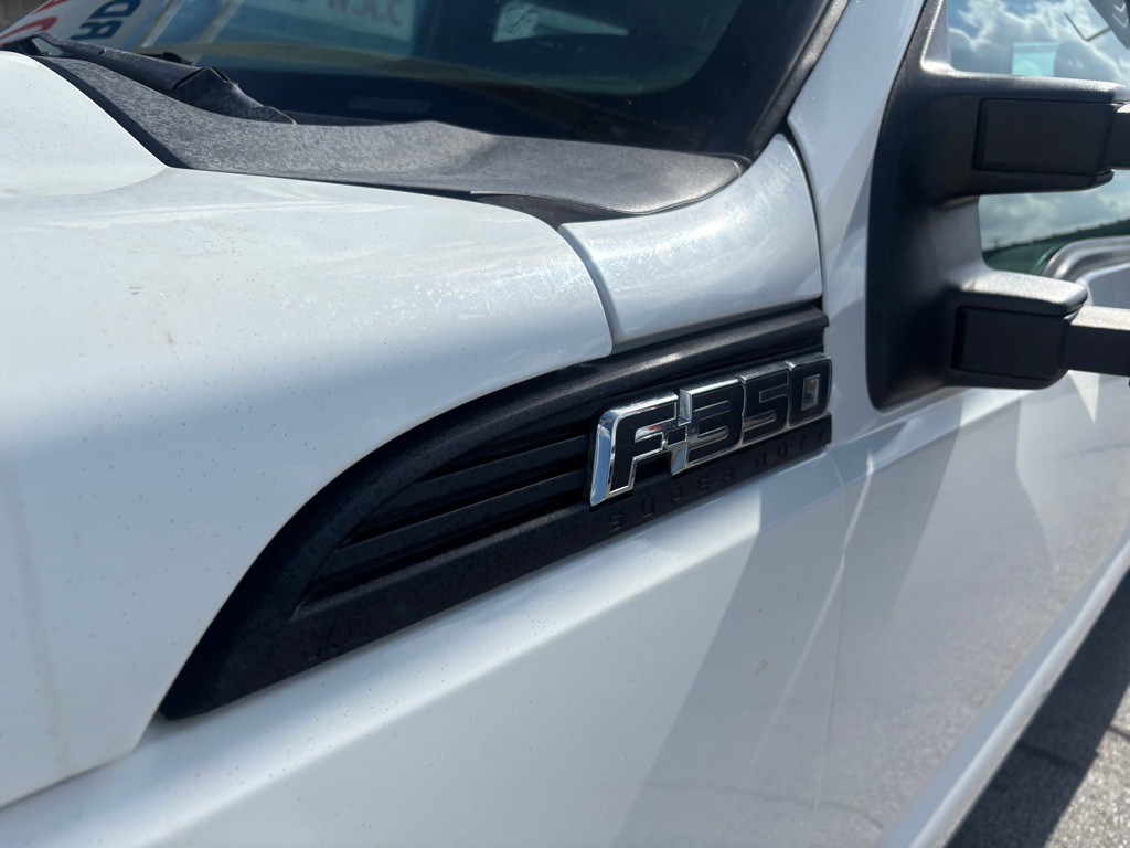 2012 Ford F-350 Image 9
