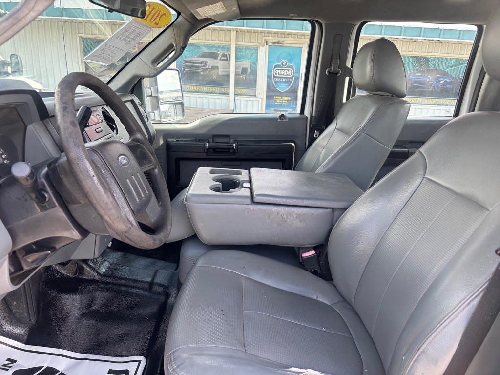 2012 Ford F-350 Image 12