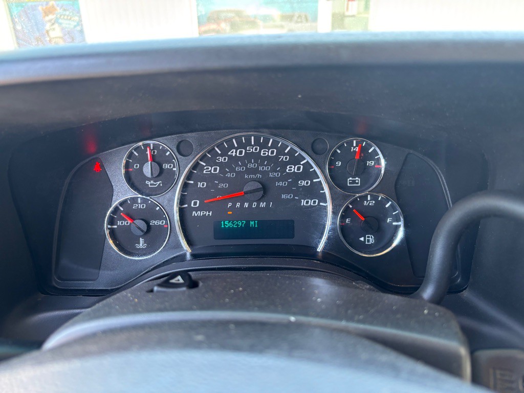 2017 GMC Savana Image 11