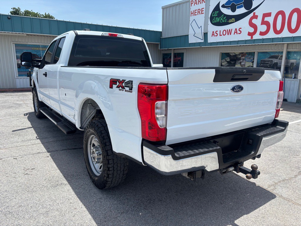 2022 Ford F-350 Image 3