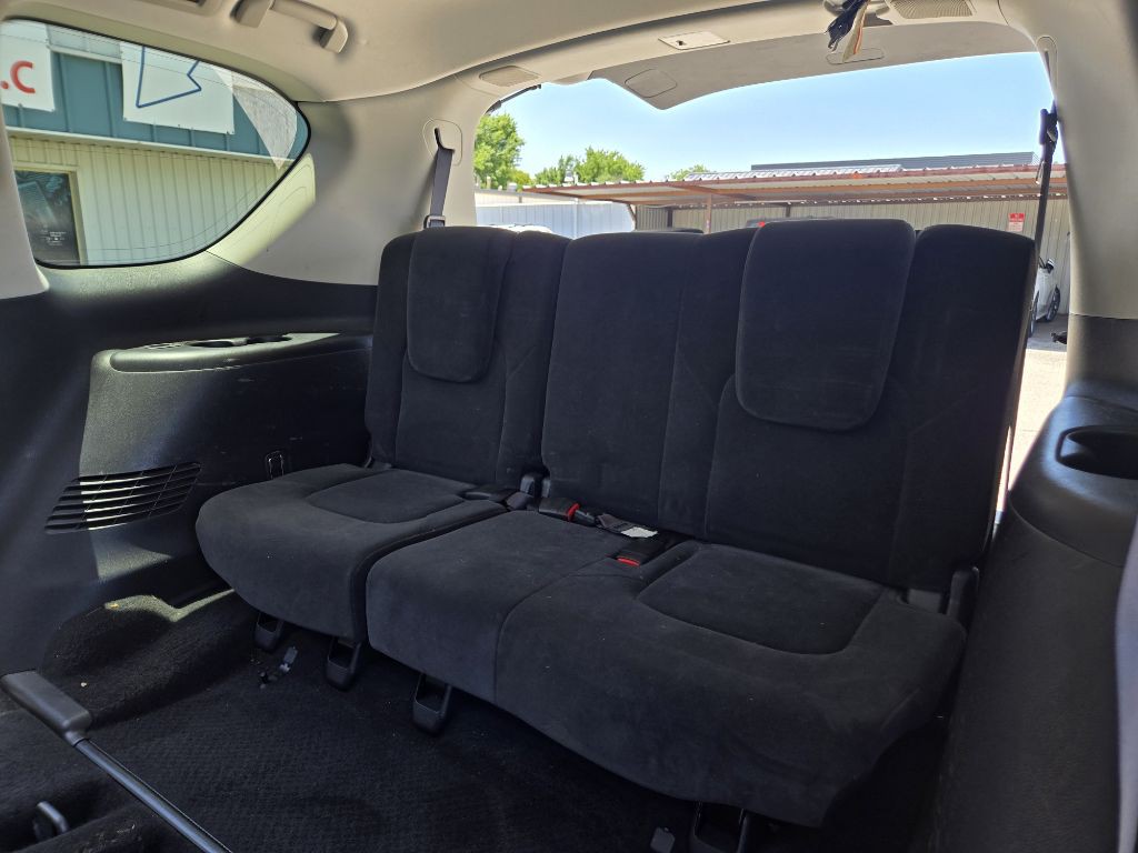 2019 Nissan Armada Image 12