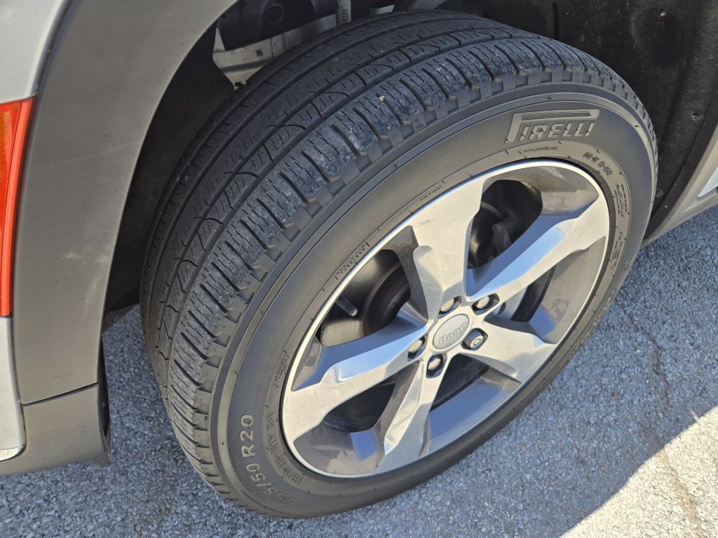 2021 Jeep Grand Cherokee Image 9