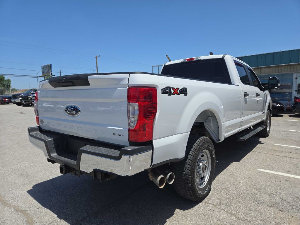 2019 Ford F-250 Image 2