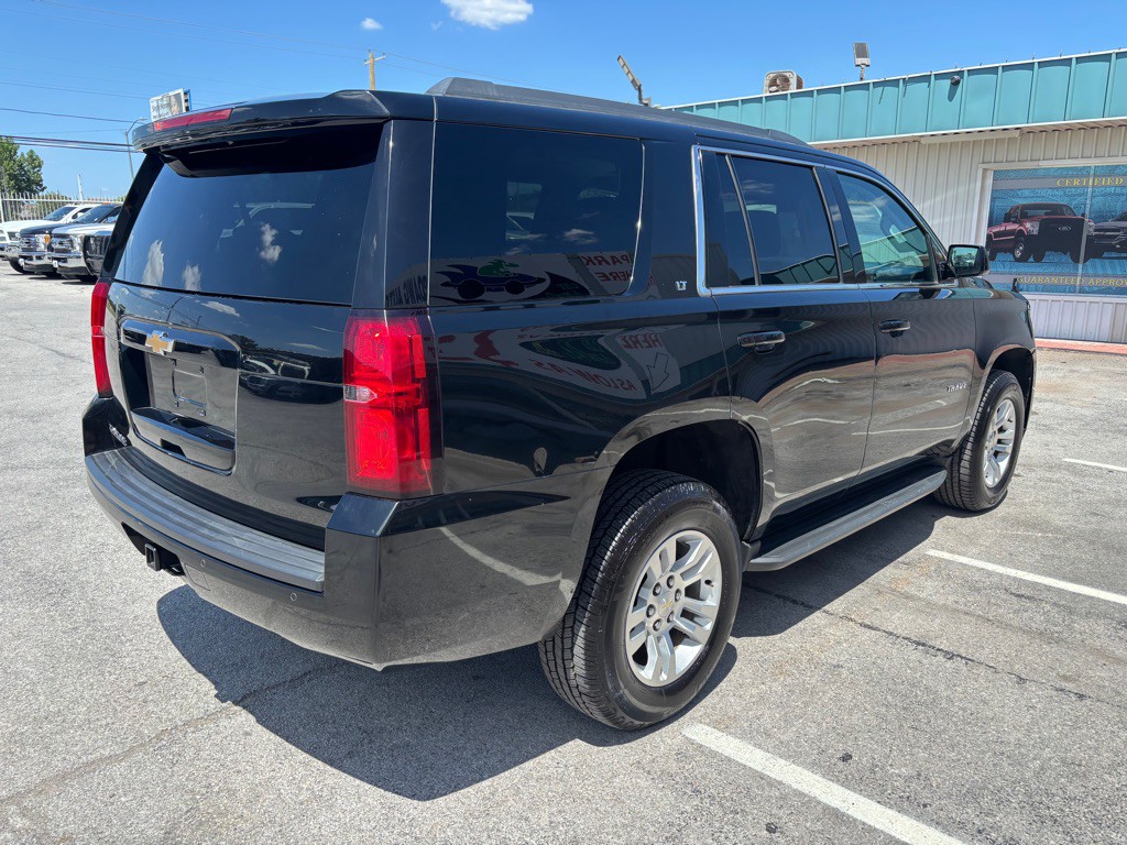 2017 Chevrolet Tahoe Image 5