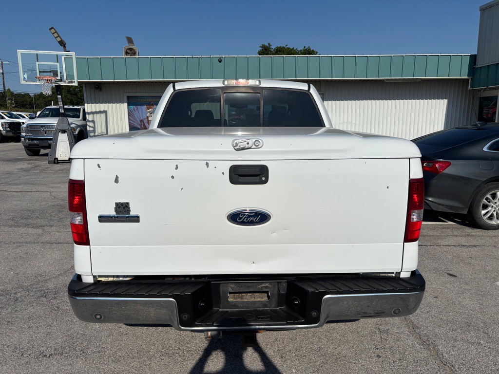 2005 Ford F-150 Image 4