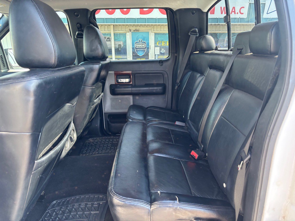 2005 Ford F-150 Image 11