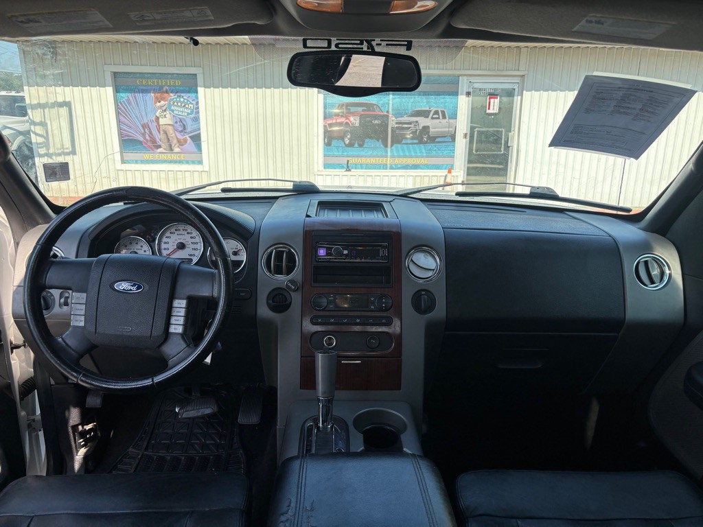 2005 Ford F-150 Image 12
