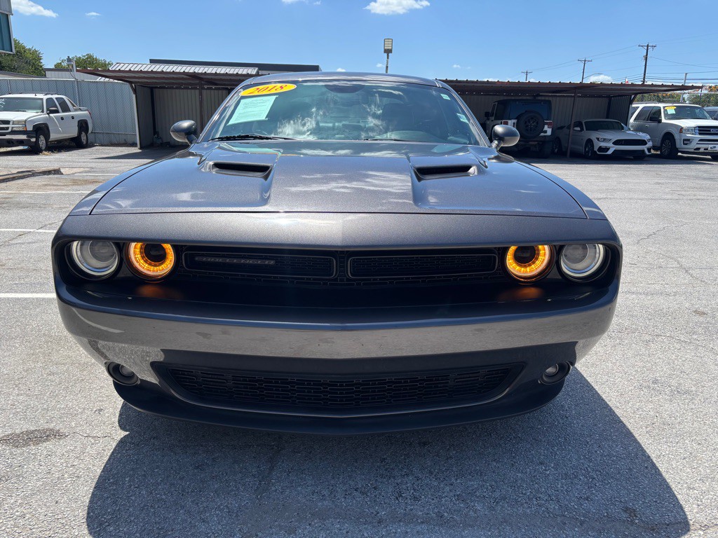 2018 Dodge Challenger Image 8