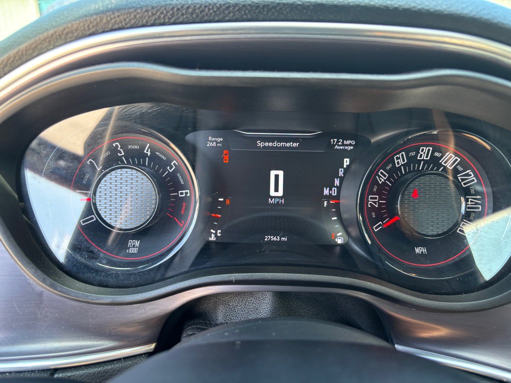 2018 Dodge Challenger Image 13