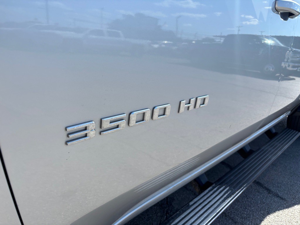2022 Chevrolet Silverado 1500 Image 10