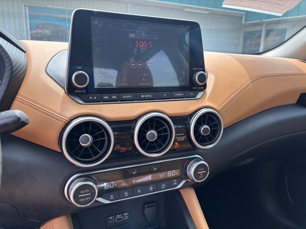 2020 Nissan Sentra Image 14