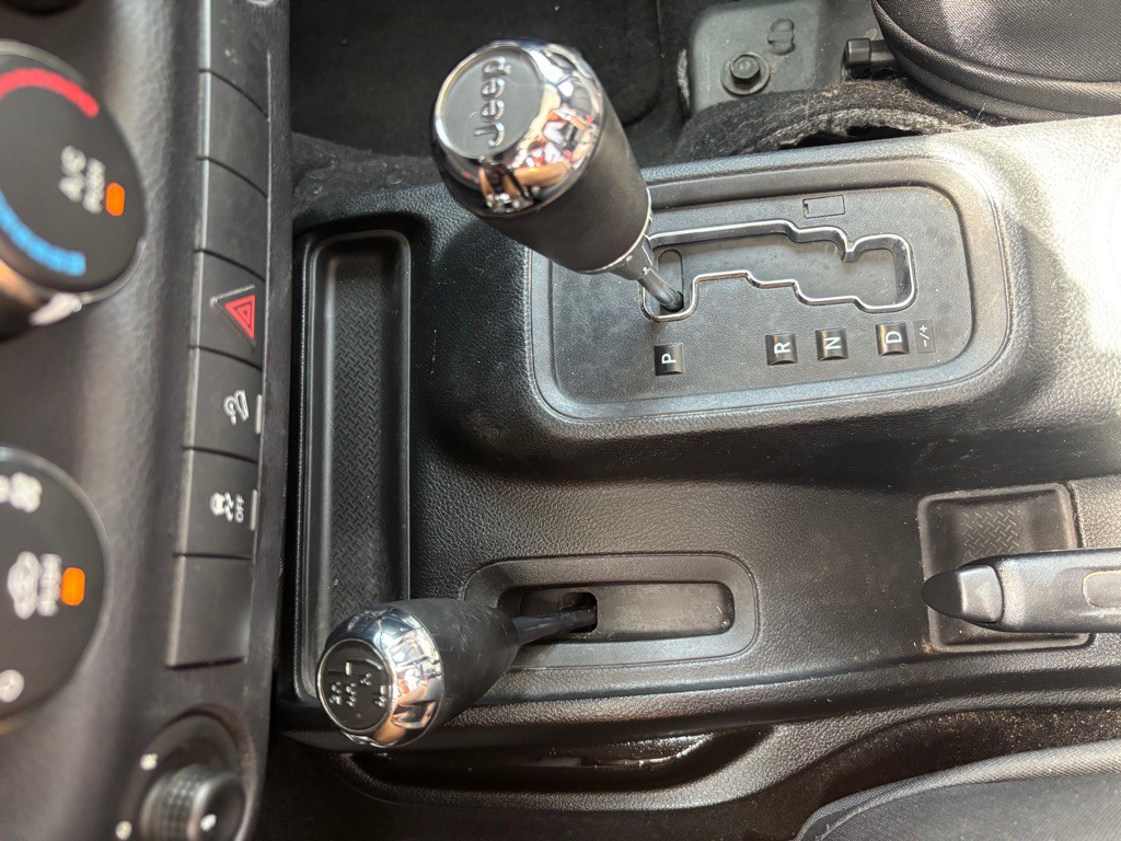 2018 Jeep Wrangler Unlimited Image 16