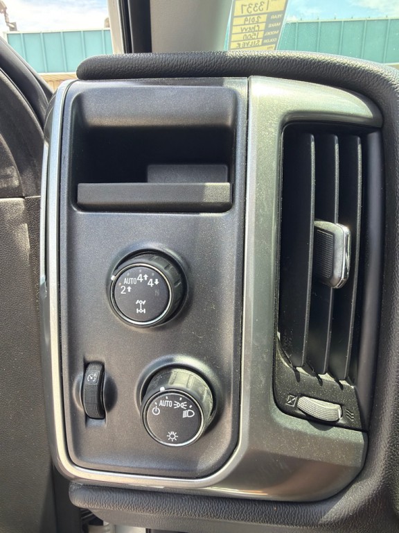 2019 Chevrolet Silverado 1500 Image 16