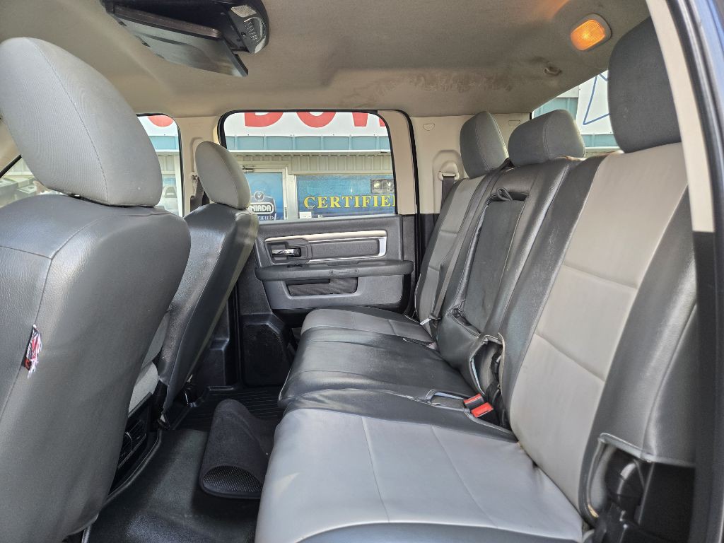 2018 RAM 2500 Image 12