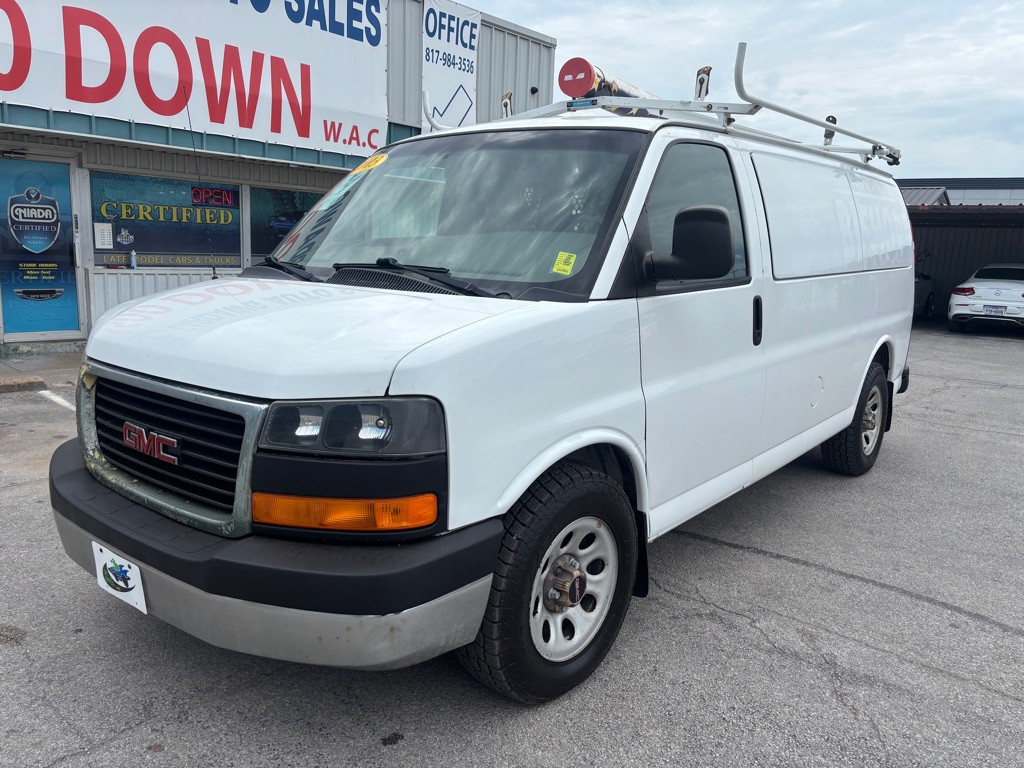2013 GMC Savana Image 1