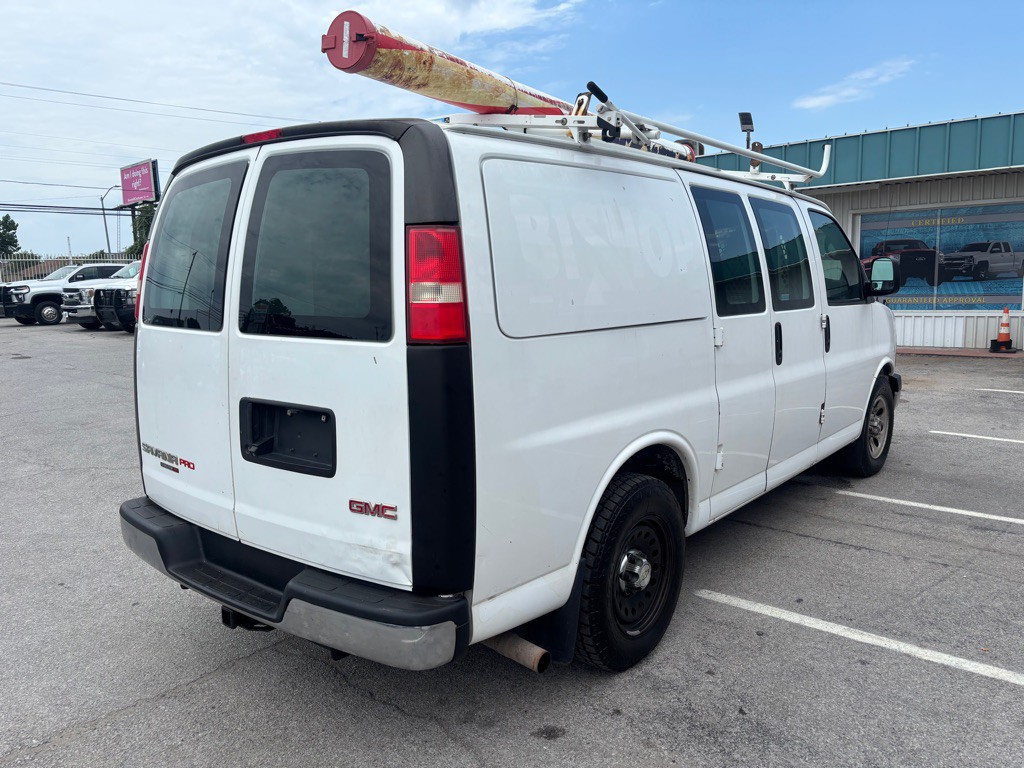 2013 GMC Savana Image 5