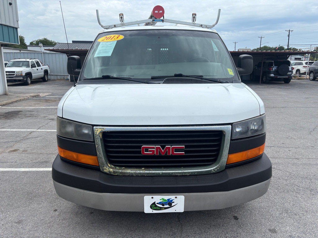 2013 GMC Savana Image 8