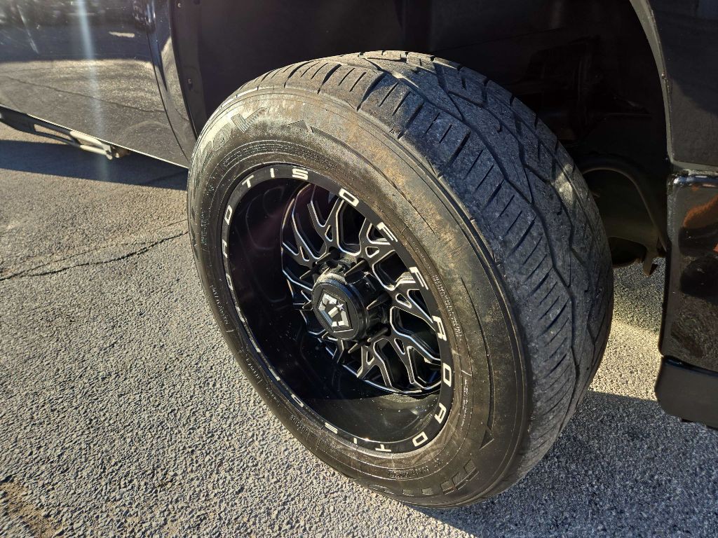 2013 GMC Savana Image 25