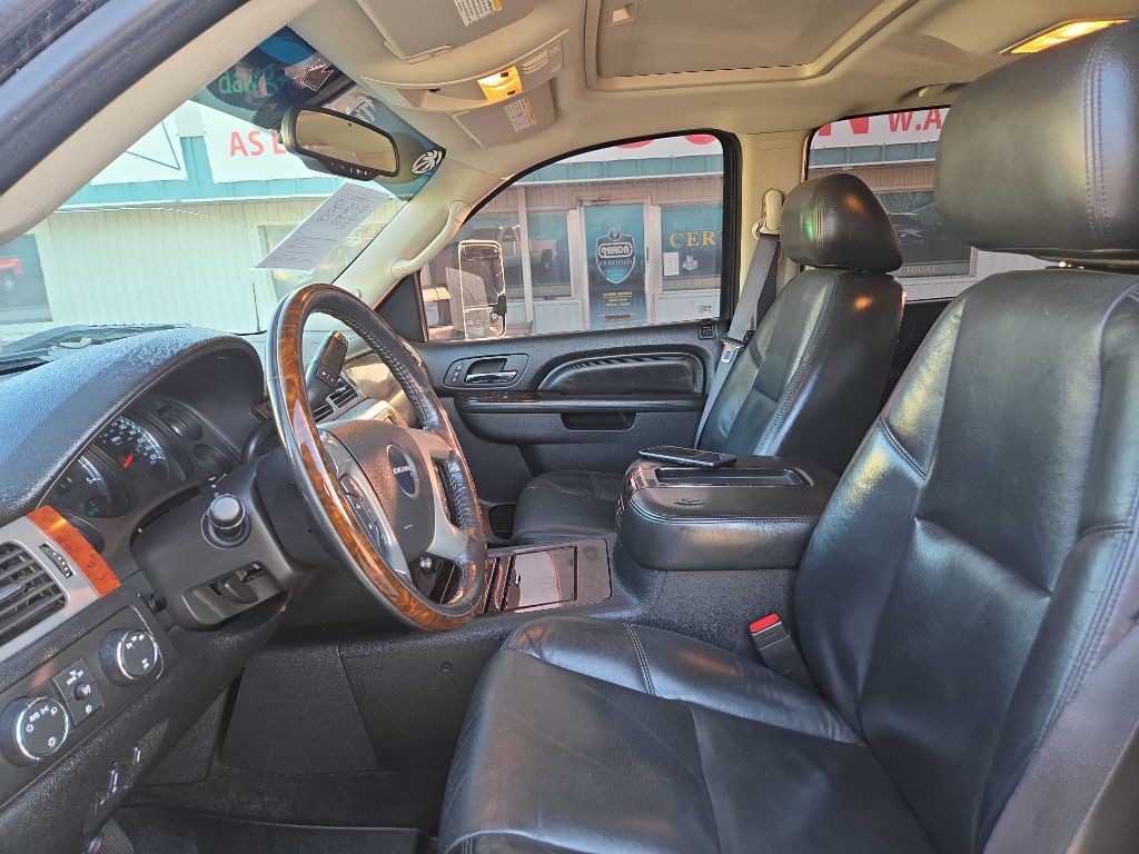 2013 GMC Savana Image 26