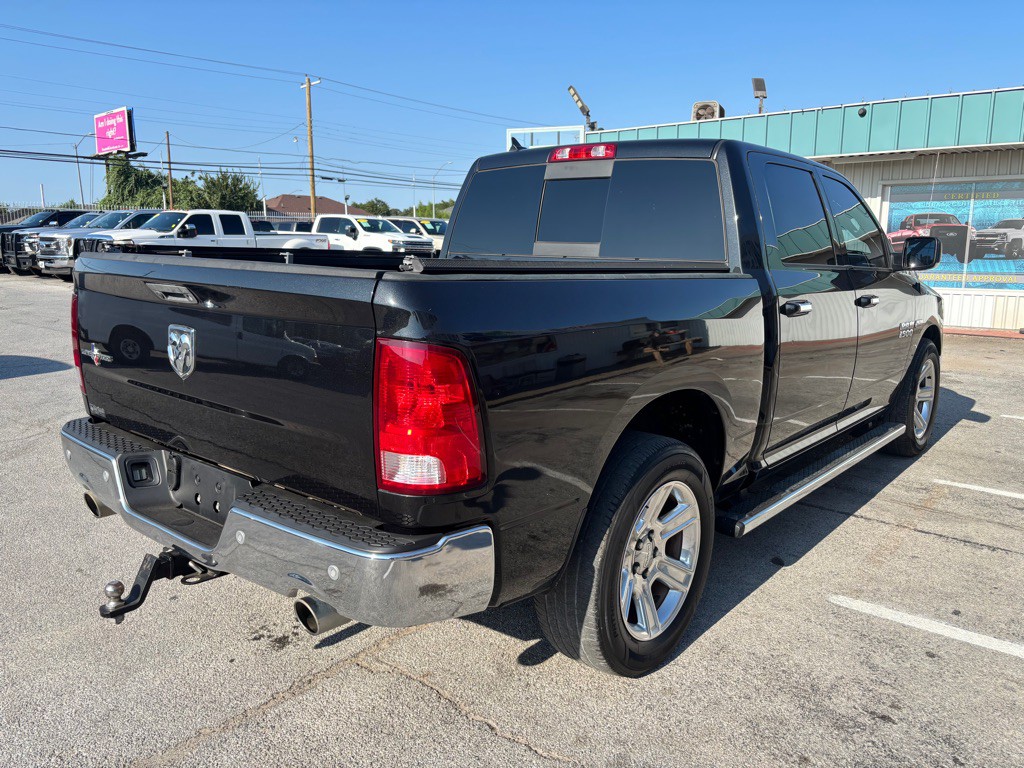 2017 RAM 1500 Image 5