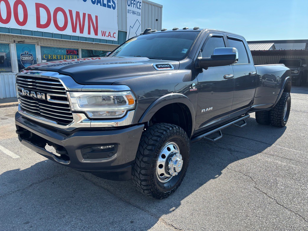 2019 RAM 3500 Image 1