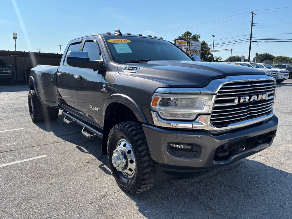 2019 RAM 3500 Image 7