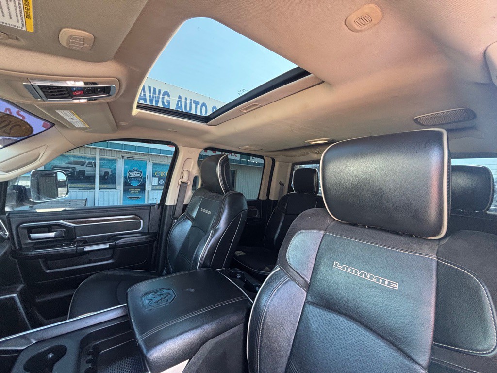 2019 RAM 3500 Image 16