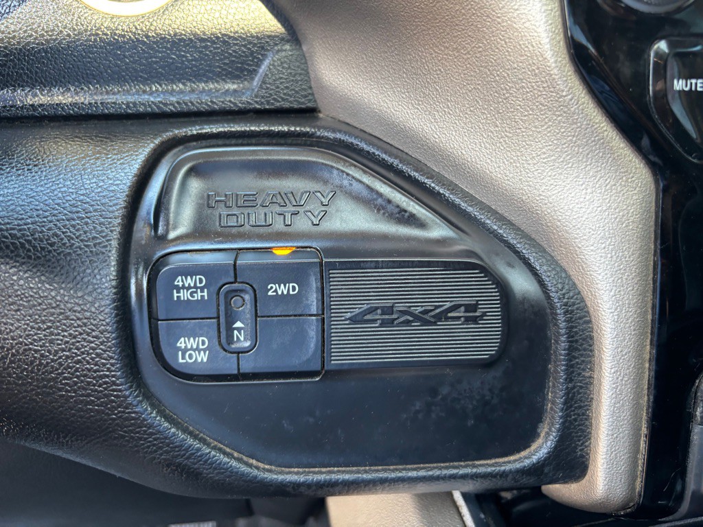 2019 RAM 3500 Image 17