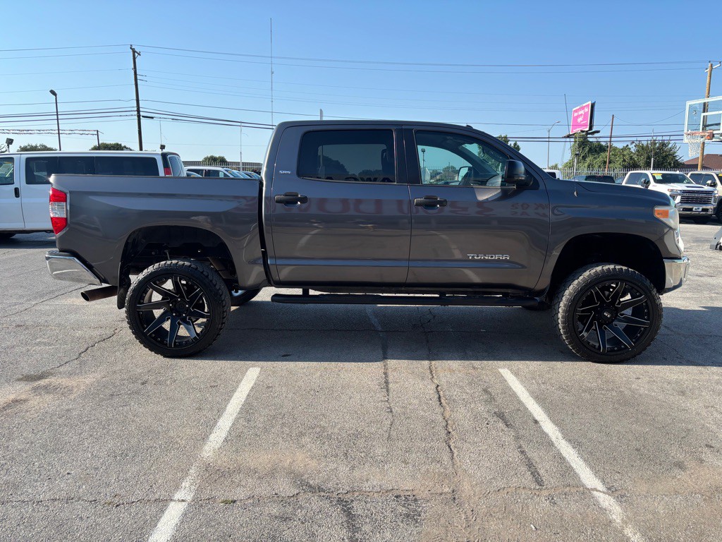 2015 Toyota Tundra Image 6