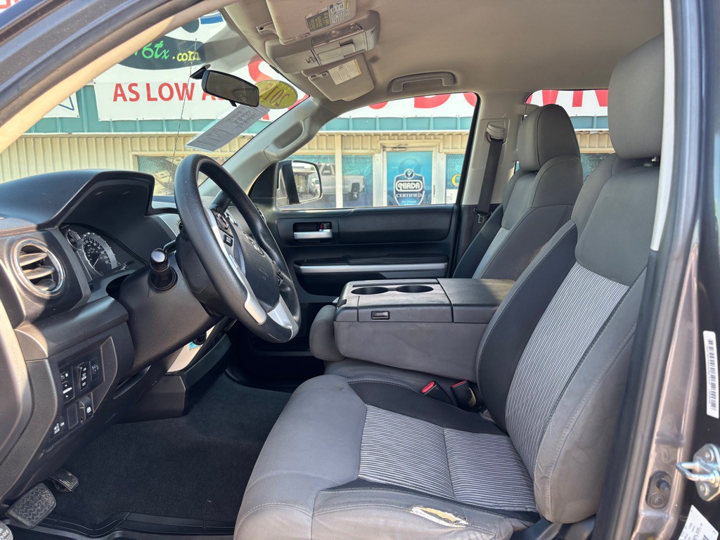 2015 Toyota Tundra Image 10