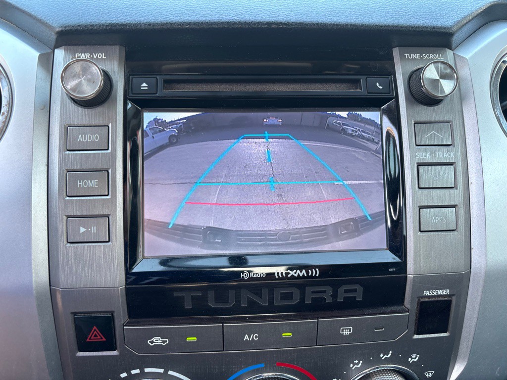 2015 Toyota Tundra Image 15