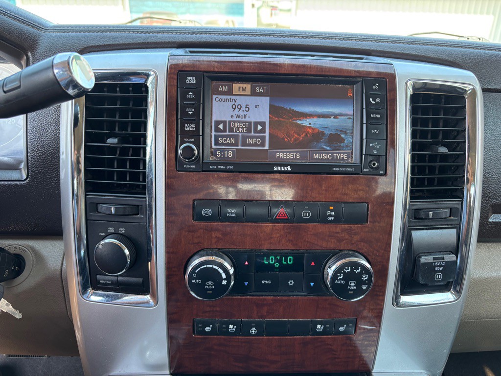 2010 Dodge Ram 3500 Image 16