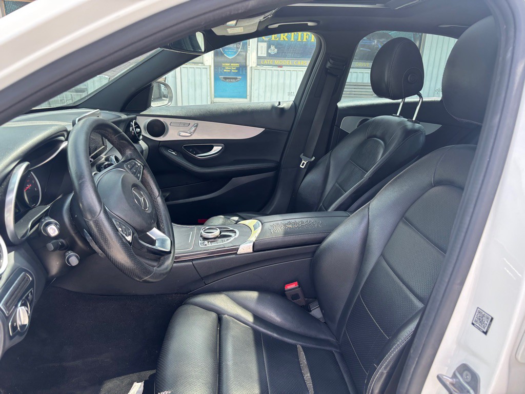 2018 Mercedes-Benz C-Class Image 10