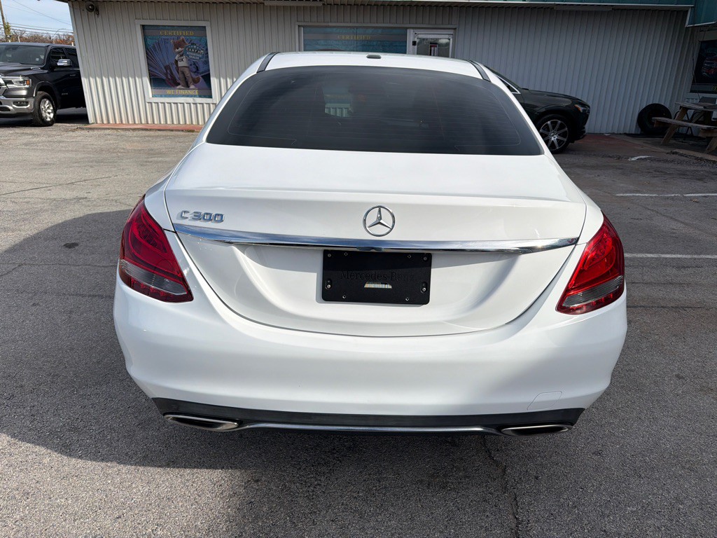 2018 Mercedes-Benz C-Class Image 4