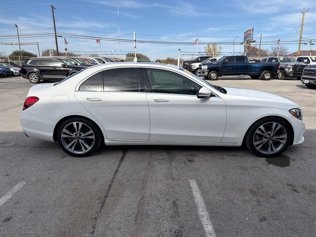 2018 Mercedes-Benz C-Class Image 6