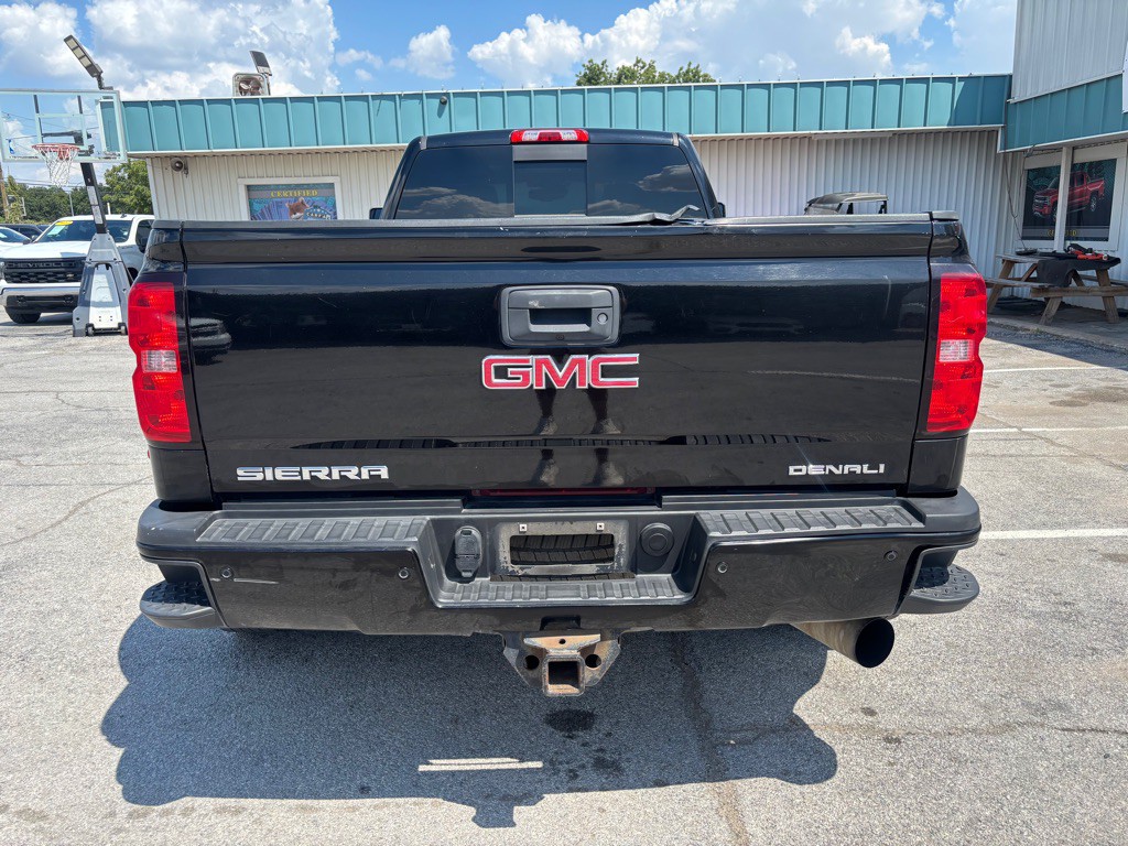 2015 GMC Sierra 3500 Image 4