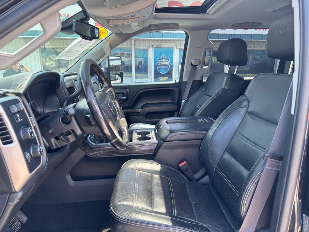 2015 GMC Sierra 3500 Image 12