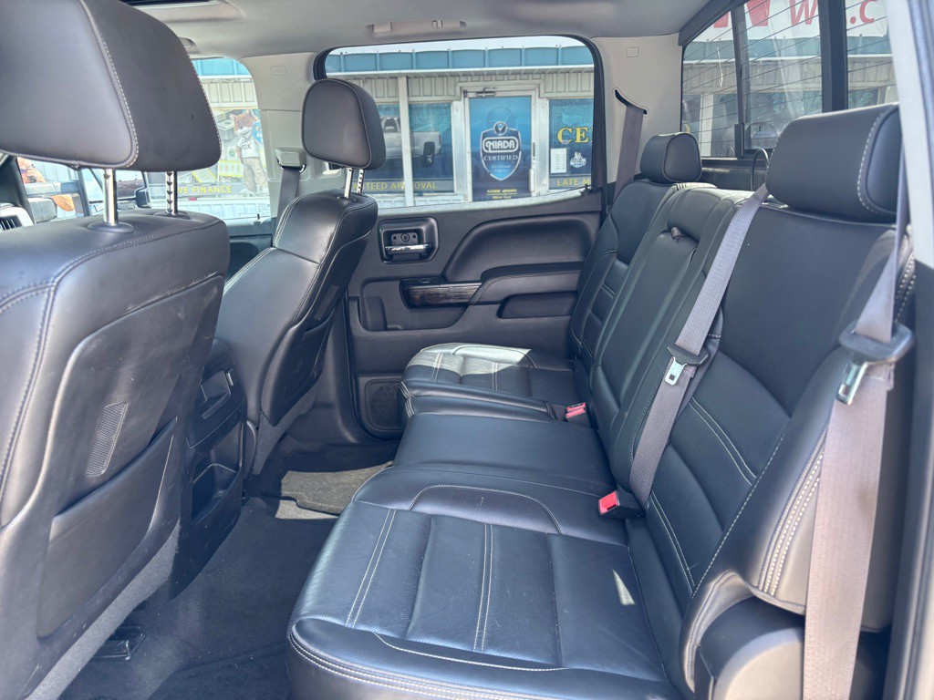 2015 GMC Sierra 3500 Image 13