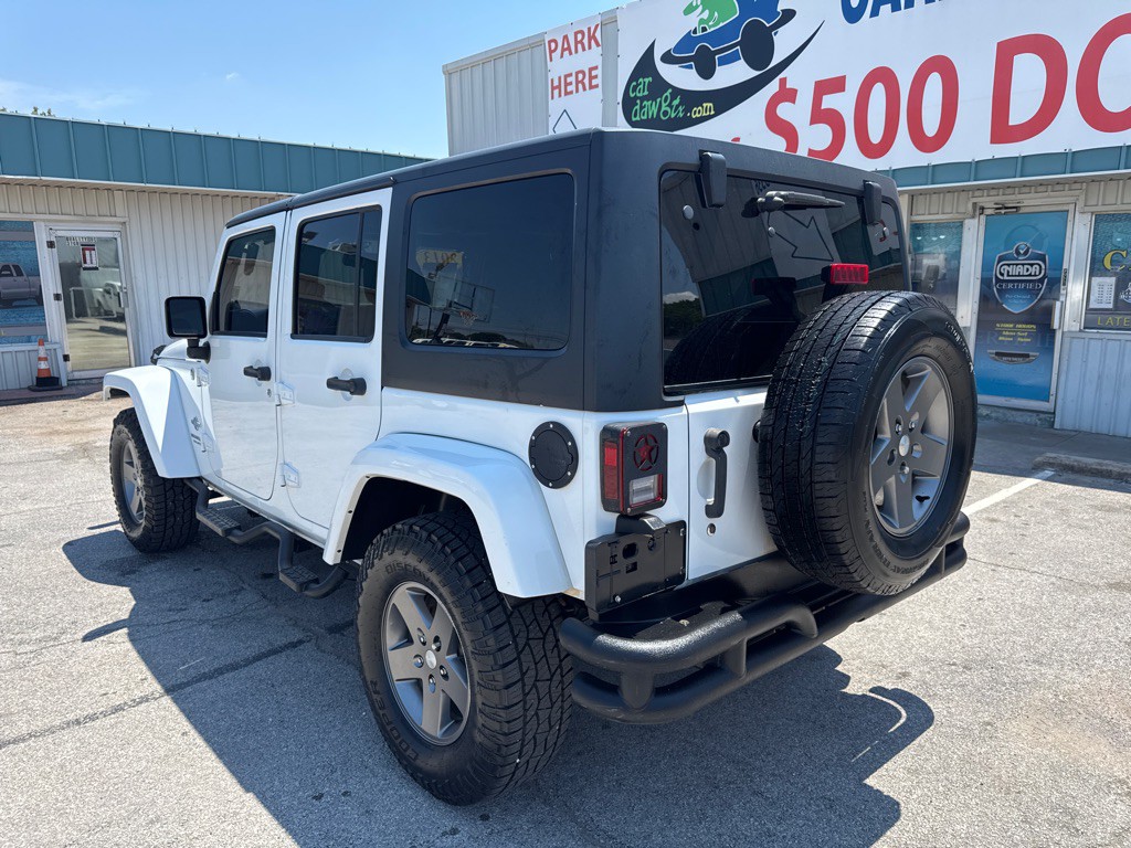 2013 Jeep Wrangler Unlimited Image 3