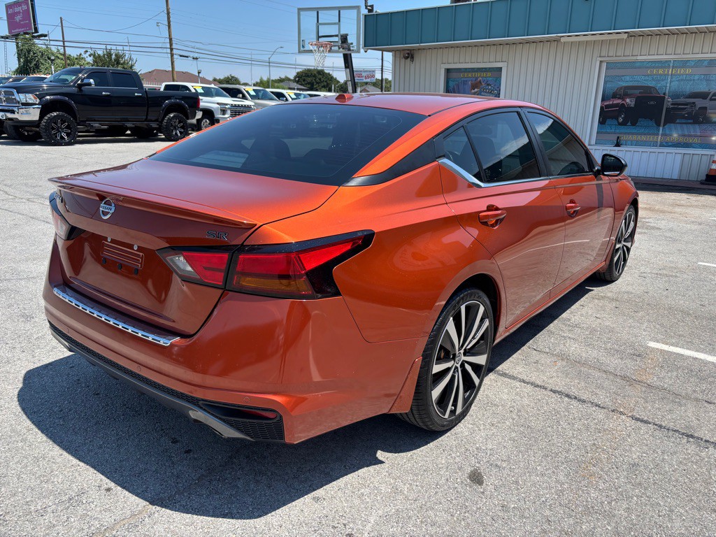 2021 Nissan Altima Image 5