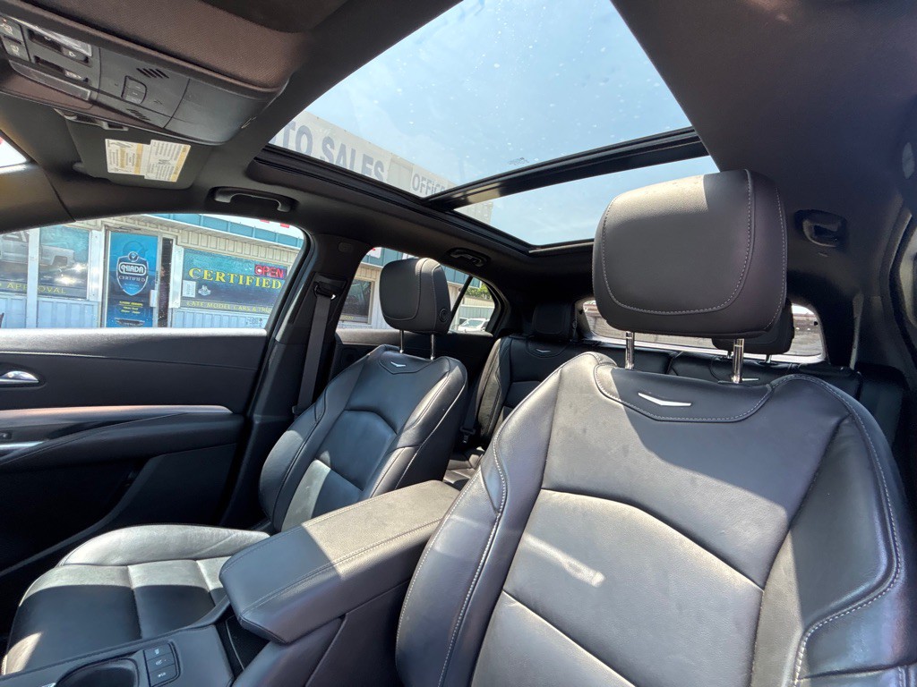 2019 Cadillac XT4 Image 14