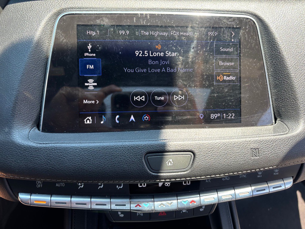 2019 Cadillac XT4 Image 16