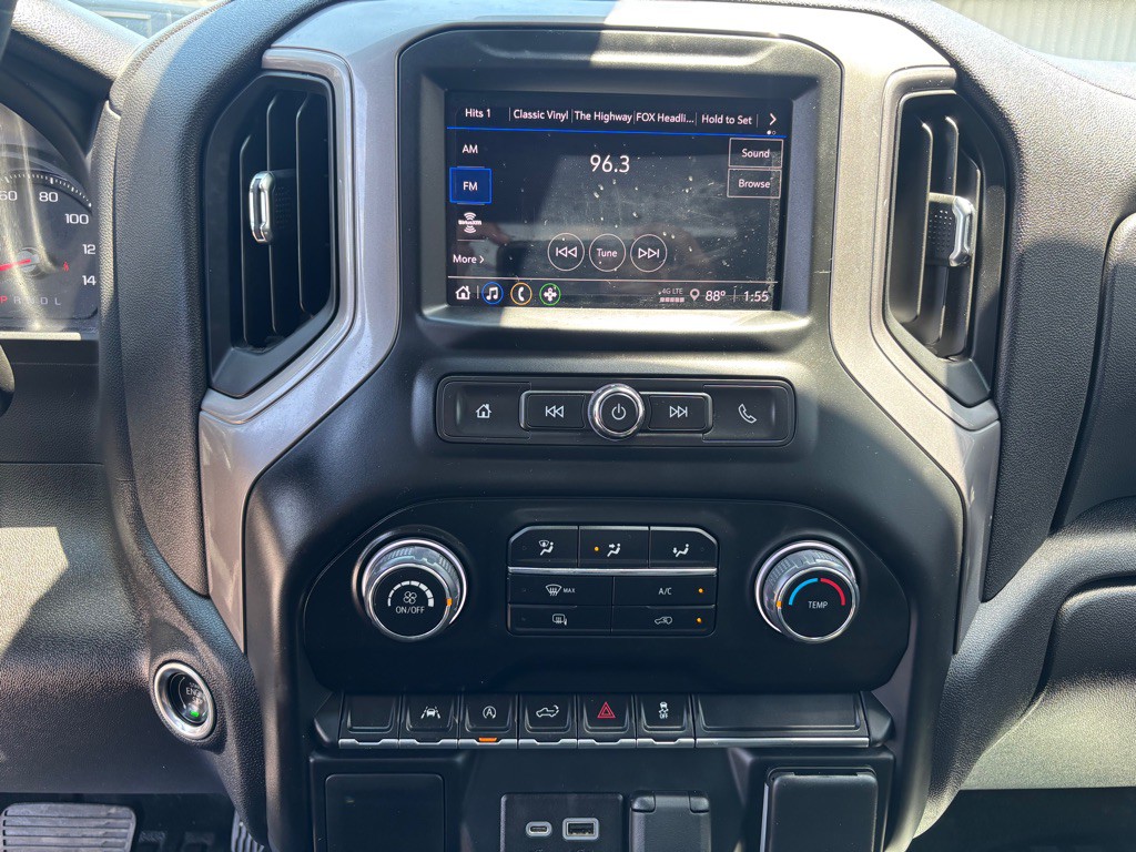 2022 Chevrolet Silverado 1500 Image 16