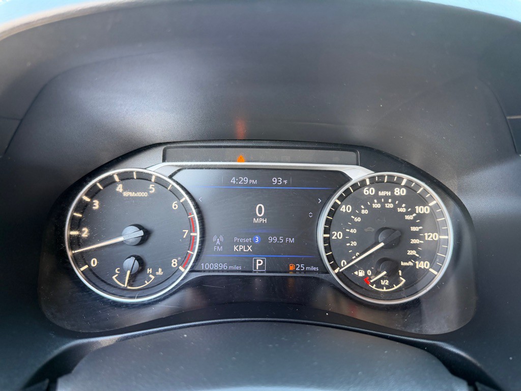 2019 Nissan Altima Image 15