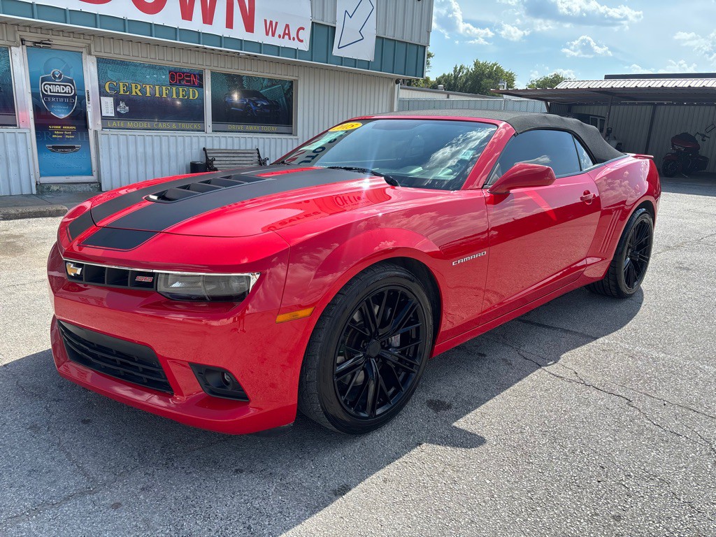 2015 Chevrolet Camaro Image 1
